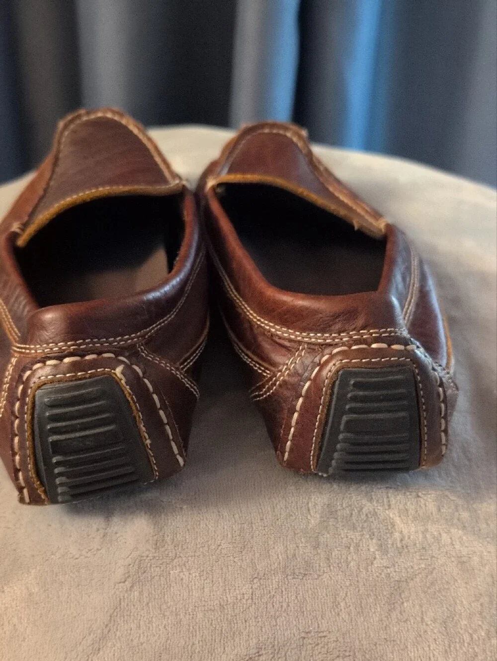 Duluth Trading Co Brown Leather Slip-On Loafers